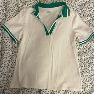 Women’s Lands End Shirt 
Size Medium 
Never worn